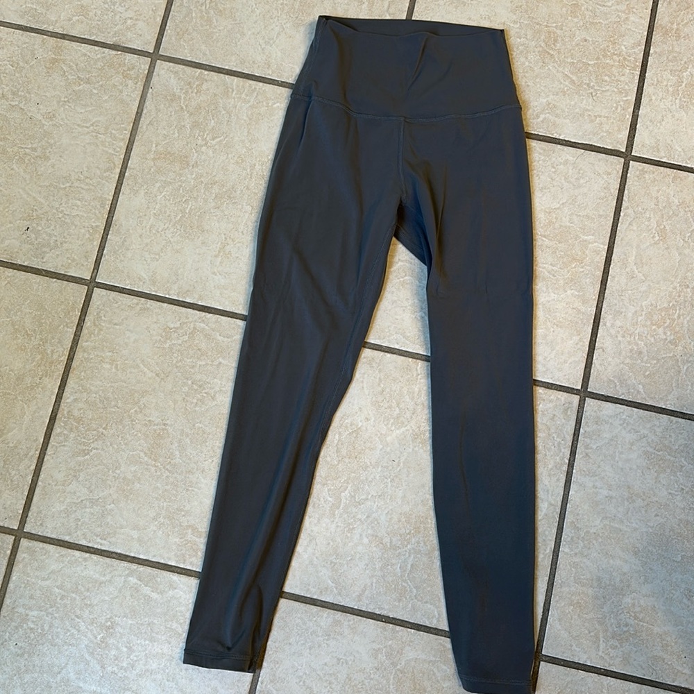 Born primitive inspire leggings, gunmetal grey, 23” inseam
